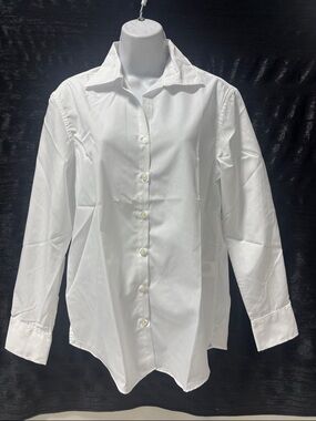 Classic White Button-Down Shirt
Comes in xs, s , m and L